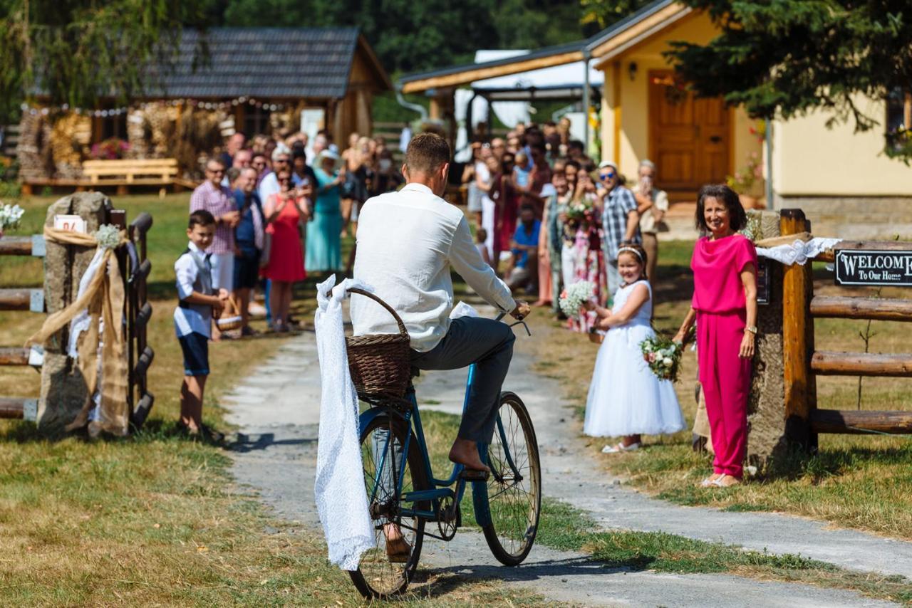 Krasná Samota Chribská Exterior foto